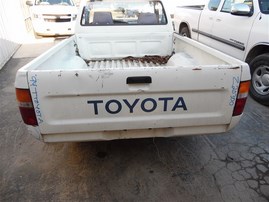 1994 TOYOTA PICKUP STANDARD CAB BASE WHITE 2.4 MT Z20300